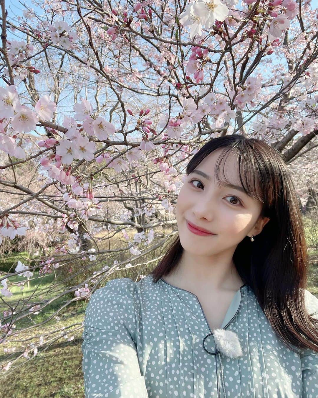 武藤彩芽のインスタグラム：「. . あすも『グッド！モーニング』 よろしくお願いします🤍☁️」
