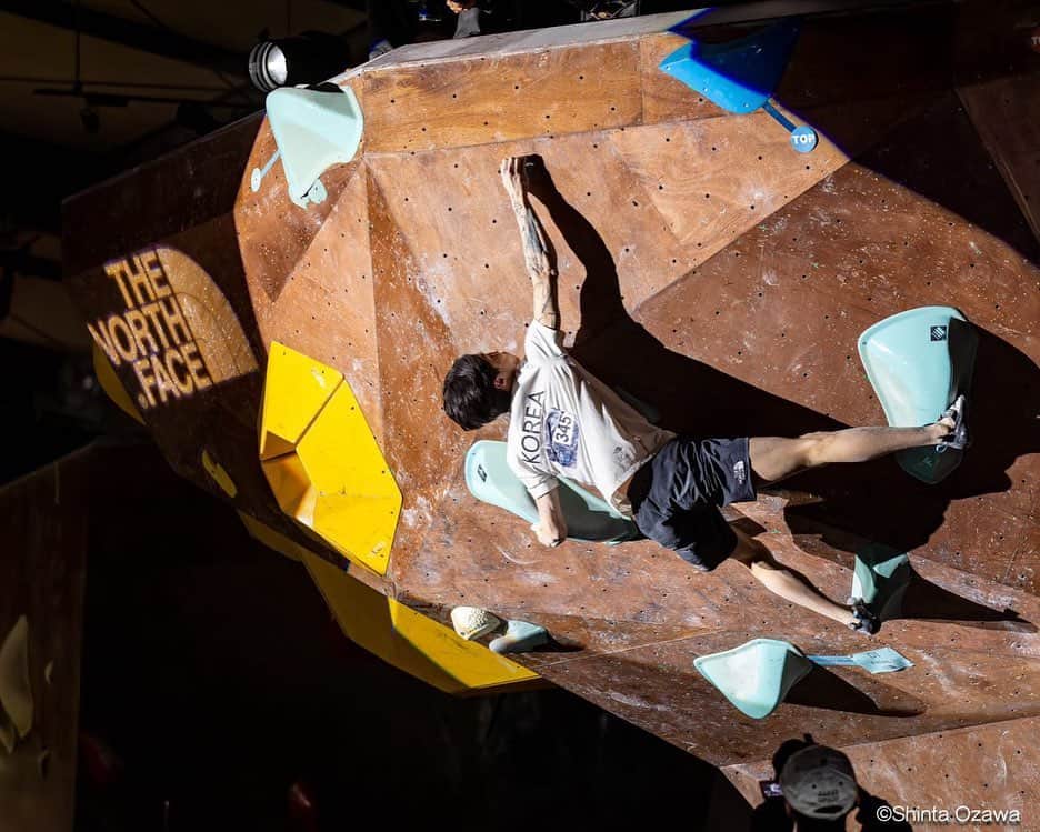 チョン・ジョンウォンさんのインスタグラム写真 - (チョン・ジョンウォンInstagram)「🔥 @thenorthfacecup   @thenorthface_kr   📸 @shintaozawa 🙏」3月20日 21時42分 - chonjongwon96