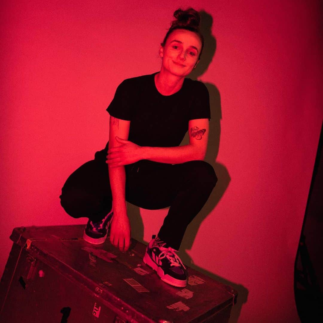 Lina Magullのインスタグラム：「🔴 | ⚫️   📸 @kieslichstom」