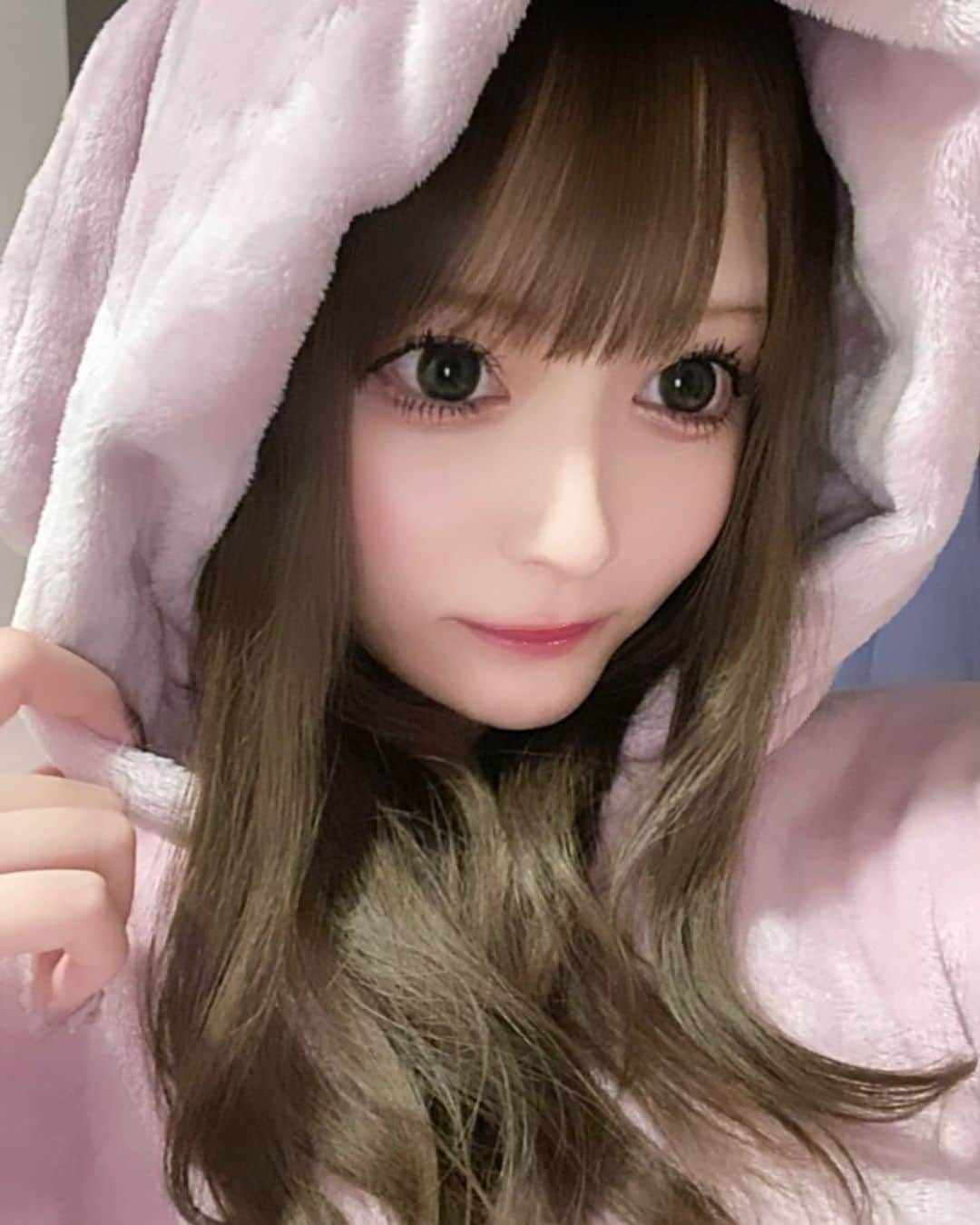あかりのインスタグラム：「- ̗̀ ꪔ̤ ̖́-‬」