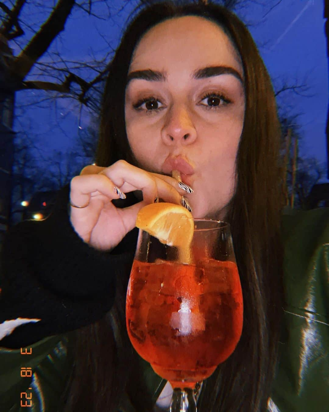 アンディー・トレスさんのインスタグラム写真 - (アンディー・トレスInstagram)「Weekend shenanigans 🫒 … Also, it was FINALLY Aperol and terrace weather on Saturday 👌🏼 #springiscoming #amsterdam」3月21日 2時54分 - stylescrapbook