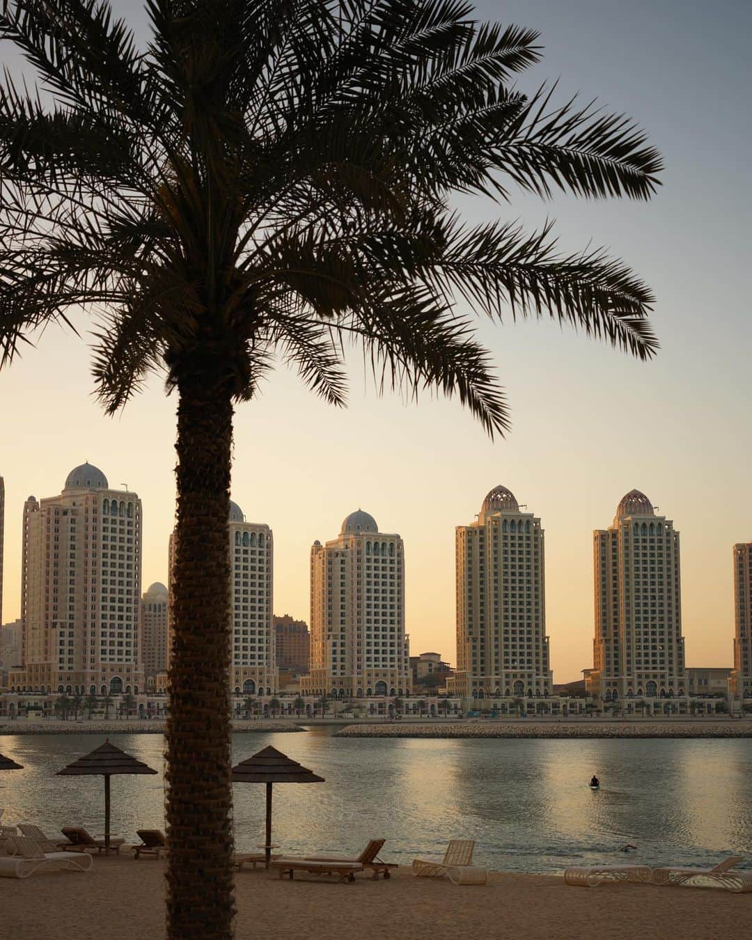 フェルナンド・ベルダスコのインスタグラム：「QATAR 🇶🇦❤️」