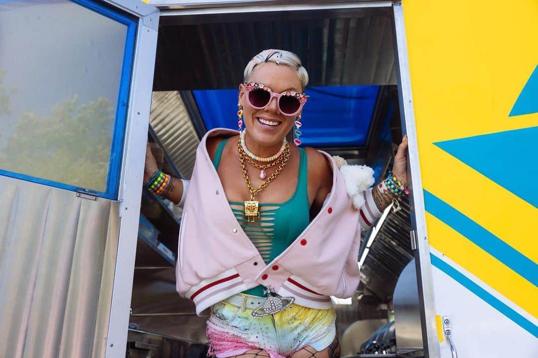 P!nk（ピンク）のインスタグラム：「In honor of #WomensHistoryMonth, we have to mention another rockstar #SoFiStadium performer. @pink’s album ‘Trustfall’ debuted at No. 1 on @billboard’s Top Album Sales Chart! She has reached top 10 on the chart with every album since her second studio set, ‘M!ssundaztood’ in 2001. Get your tickets to see her on October 5th at Ticketmaster.com  Photo Courtesy of P!NK」