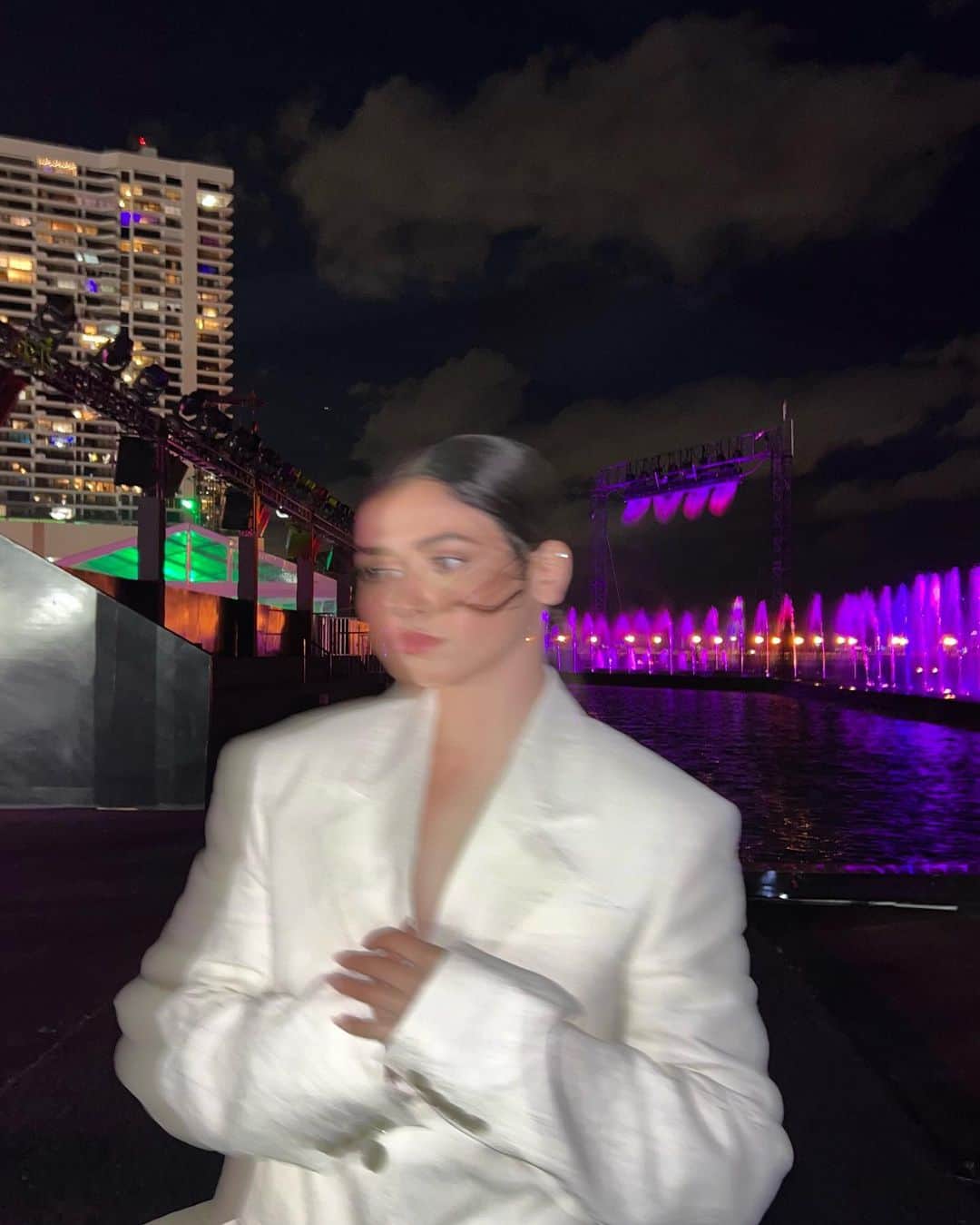 ユスラ・マルディニさんのインスタグラム写真 - (ユスラ・マルディニInstagram)「Last one explains it all」3月21日 3時26分 - yusramardini