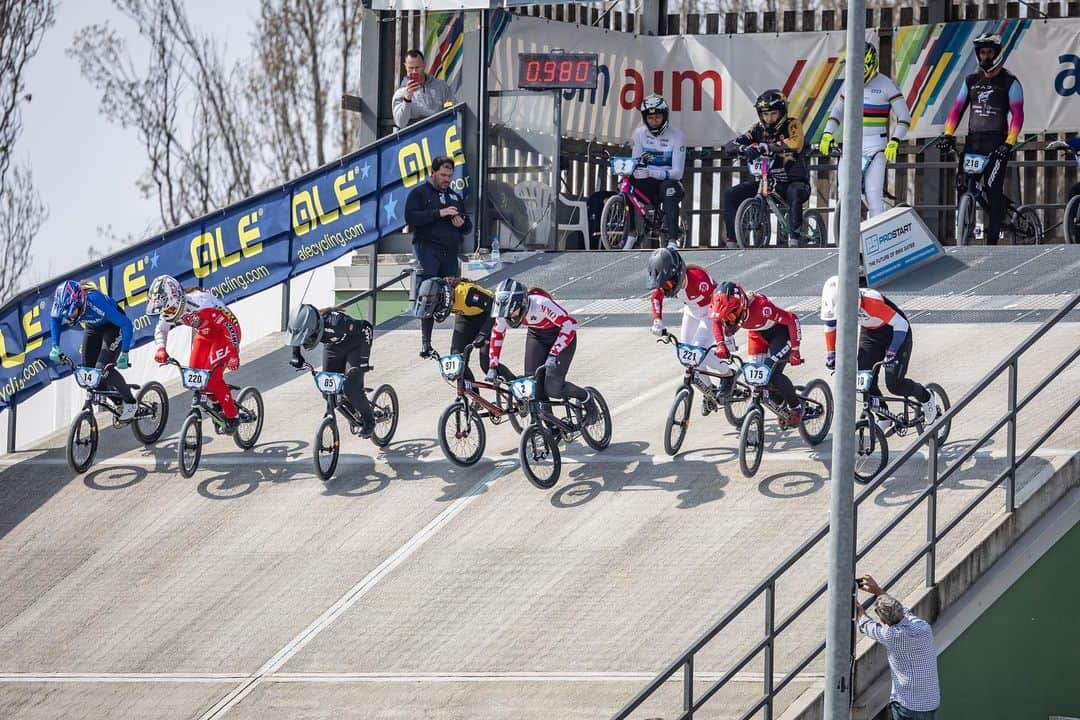 のインスタグラム：「Finished 5th and 8th at Euro cup in Verona! Ready to keep pushing and get ready for the next one!  ヴェロナで行われたヨーロピアンカップで5位と8位でした！ 少しずつ調子も上がっているので次の大会が楽しみです！  📸 @navadanet」
