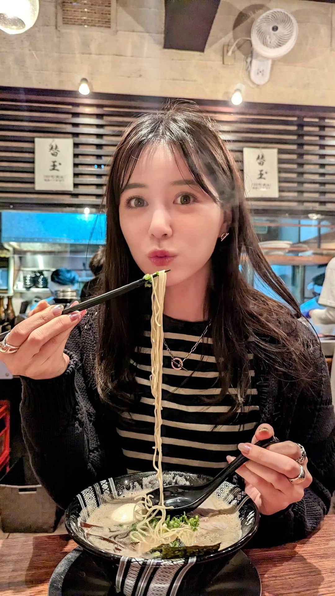 石井里奈のグルメインスタ