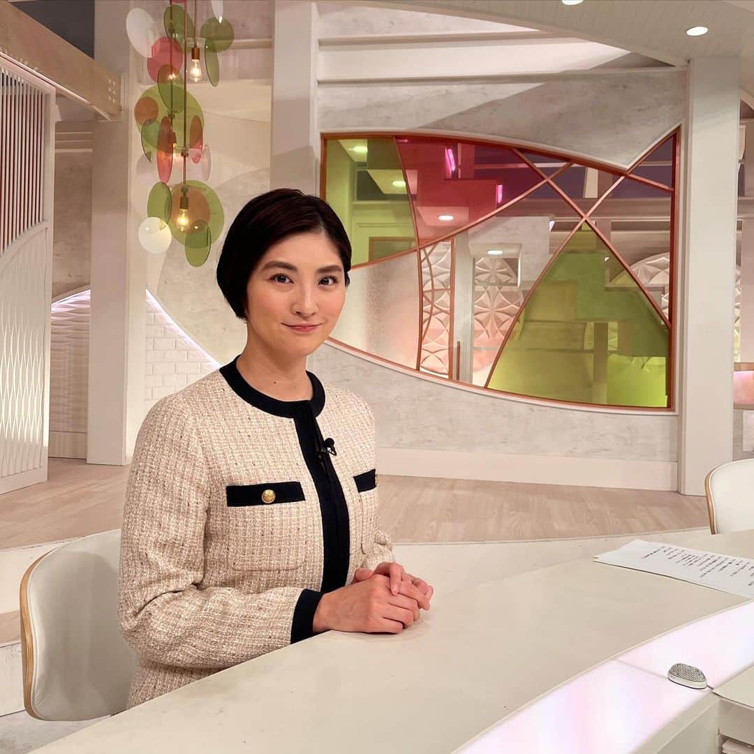 岩本乃蒼のインスタグラム：「⁡ 日本テレビを休職するため 3月末でnews zeroを離れることになりました ⁡ 5年半担当した「news zero」 この場所でアナウンサーとして ニュースに向き合う時間を過ごし、 いまの自分に足りないこと、学びたいことに 気づくことができたからこそ 次の道を選ぶことができたと思います ⁡ 残りの出演日も精一杯努めますので 引き続きよろしくお願いいたします🍀 #newszero」