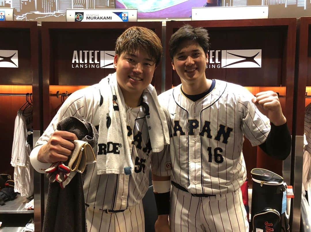 村上宗隆のインスタグラム：「最高です  チーム一丸  #正尚さんが神👼 #翔平さんは仙人🐢 #村上はよーわからん #チームジャパン #打線」