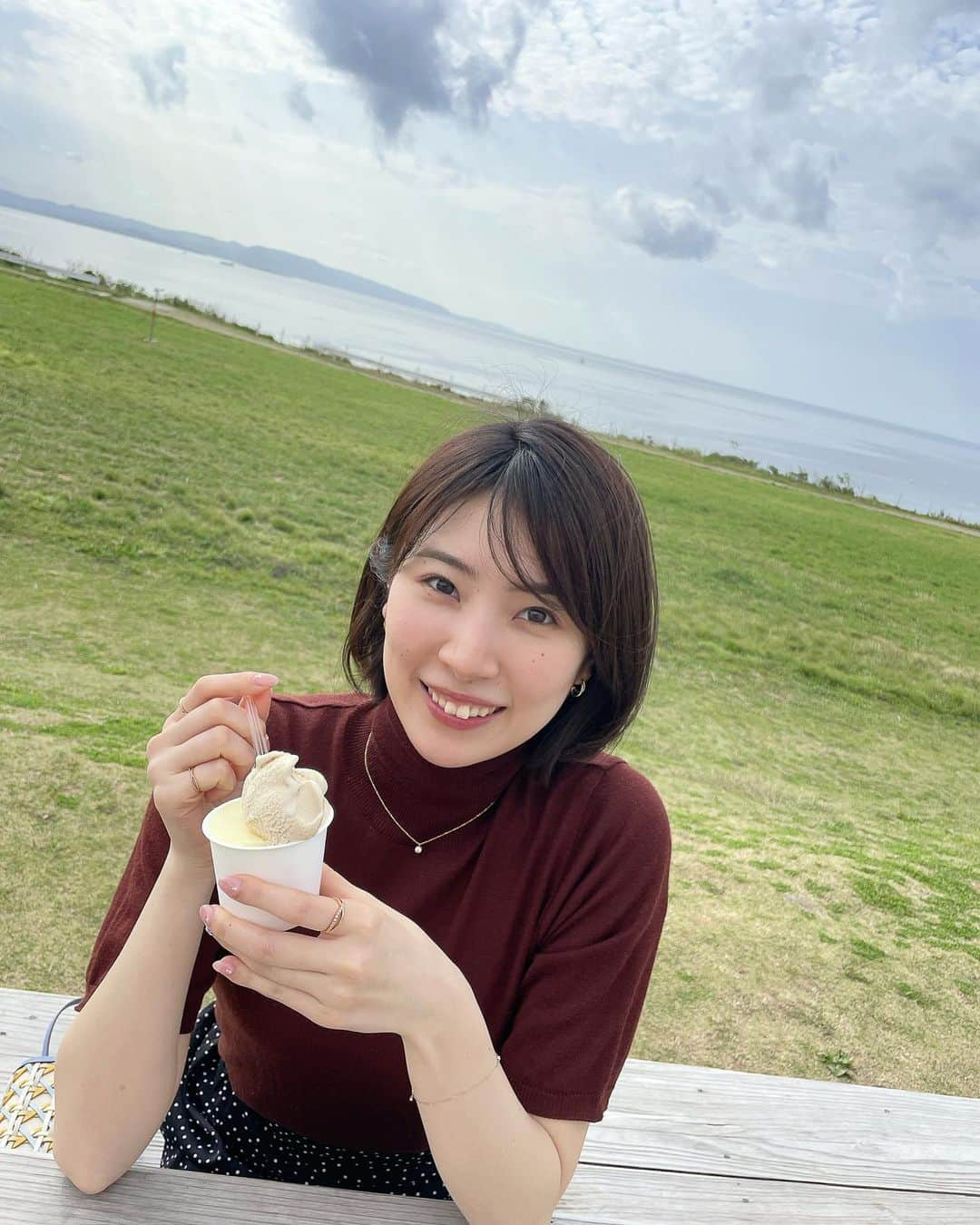 RUUNAのインスタグラム：「石垣島🌈  #ishigaki #ishigakiisland  #springtrap #sun #gelato  #石垣島 #石垣島旅行 #春休み #ミルミル本舗」