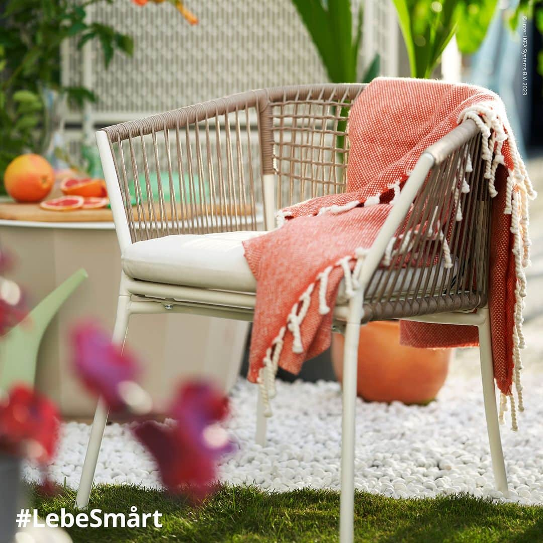 IKEA Austriaさんのインスタグラム写真 - (IKEA AustriaInstagram)「Wir können es kaum noch erwarten, endlich wieder draußen zu chillen ☀️. Worauf freut ihr euch am meisten im Sommer? #IKEAat   #IKEA #sommer #outdoor #outdoormöbel #wohnzimmer #terrasse #balkon #garten #balkonmöbel #gartenmöbel #loungemöbel」3月21日 15時55分 - ikeaaustria