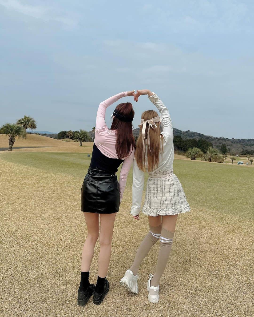 YURIさんのインスタグラム写真 - (YURIInstagram)「すきぴとゴルフ🐰♡⛳️ もっと上手くなりたいなぁ 、 、 #golf #golffashion #golfday #ゴルフウェア #ゴルフ女子 #ゴルフコーデ #ゴルフ初心者 #골프 #골프스타그램 #골프패션」3月21日 17時09分 - y.u.r.i_y.u.r.i_