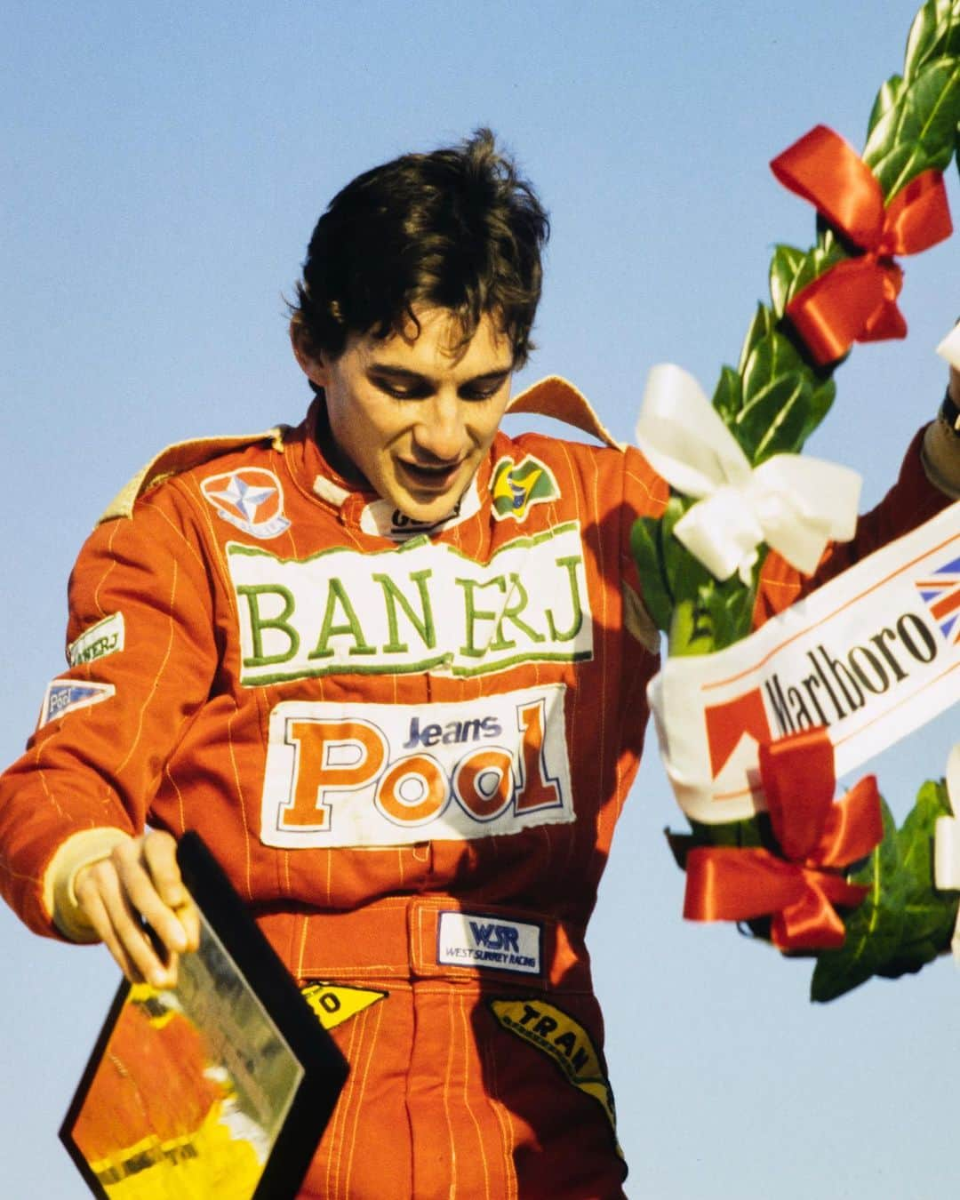 ルイス・ハミルトンさんのインスタグラム写真 - (ルイス・ハミルトンInstagram)「Parabéns Ayrton, minha inspiração sempre 🇧🇷💫」3月22日 3時16分 - lewishamilton