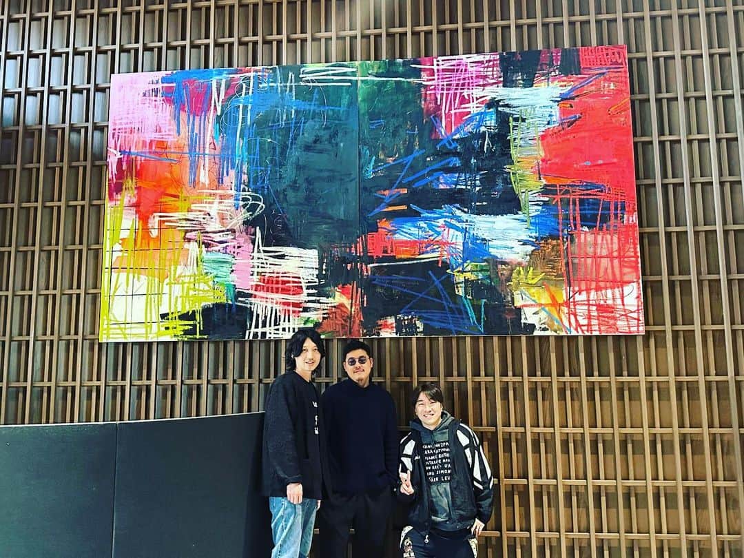 井田幸昌のインスタグラム：「Thank you ZOZO. Love the space!!  昨日はZOZOの本社お邪魔しましたー。 かわいい我が子も丁寧に設置していただいてました。 ありがとうございます🥰  香港より。  @zozotown @zozovilla_official」