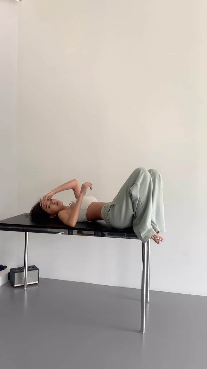 キム・ボラムのインスタグラム：「이번 심리스 세트도 이쁘죠🤍  #르라미 뉴모르스퀘어심리스」