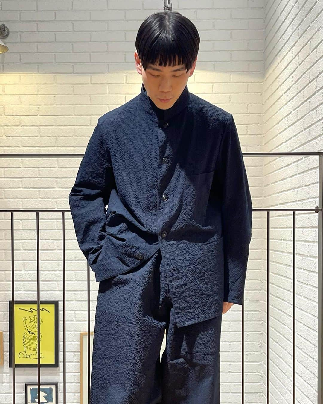 green label relaxing 自由が丘店さんのインスタグラム写真 - (green label relaxing 自由が丘店Instagram)「【MENS】 自由が丘店、新宿店限定ブランド"Kaptain Sunshine" の23ssが入荷いたしました。  ■商品詳細 ◇KS USA PACK 3232-599-1421 / ¥23,100-.taxin color:NAVY  ◇KS KNIT COLLAR HT/CTN 3218-599-0261 / ¥26,400-.taxin color:BLACK size:38.40 　 ◇KS DB EASY/JK CL/GABA 3222-599-0446 / ¥68,200-.taxin color:BLACK size:38.40  ◇KS STAND/C JK CSシアサッカー 3225-599-3564 / ¥69,300-.taxin color:NAVY size:38.40  ◇KS W/EASY PT CSシアサッカー 3214-599-3718 / ¥43,450-.taxin color:NAVY size:32inch  ■その他着用アイテム inner 3217-499-5386 ¥13,200-.taxin shoes  3231-499-2058 ¥15,180-.taxin  ■着用サイズ ◇KS STAND/C JK CSシアサッカー:38 ◇KS W/EASY PT CSシアサッカー:32inch ◇KS DB EASY/JK CL/GABA:38 inner:M shoes:26.5  STAFF:Kadota  169cm @jedik_saw   ■自由が丘店営業時間 11:00〜20:00 ☎︎ 03-5731-8531 　 ■駐車場サービス お買い上げ金額に応じて以下ご利用いただけます。 場所【自由が丘南口有料駐車場】 > ¥5,000(税込)以上　30分チケット1枚 > ¥10,000(税込)以上　　30分チケット2枚  #kaptainsunshine #キャプテンサンシャイン #greenlabelrelaxing #グリーンレーベルリラクシング #jiyugaoka #自由が丘 #unitedarrows #ユナイテッドアローズ #春服 #春コーデ #メンズコーデ #シアサッカー #カジュアルファッション #カジュアルコーデ」3月21日 20時11分 - glr_jiyugaoka