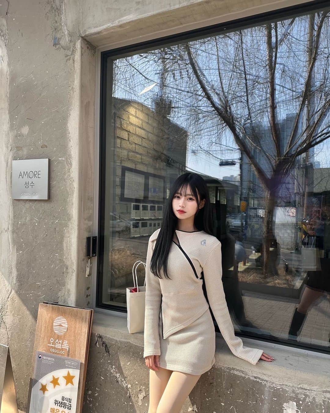 うたなのインスタグラム：「🫶🏻🤍」