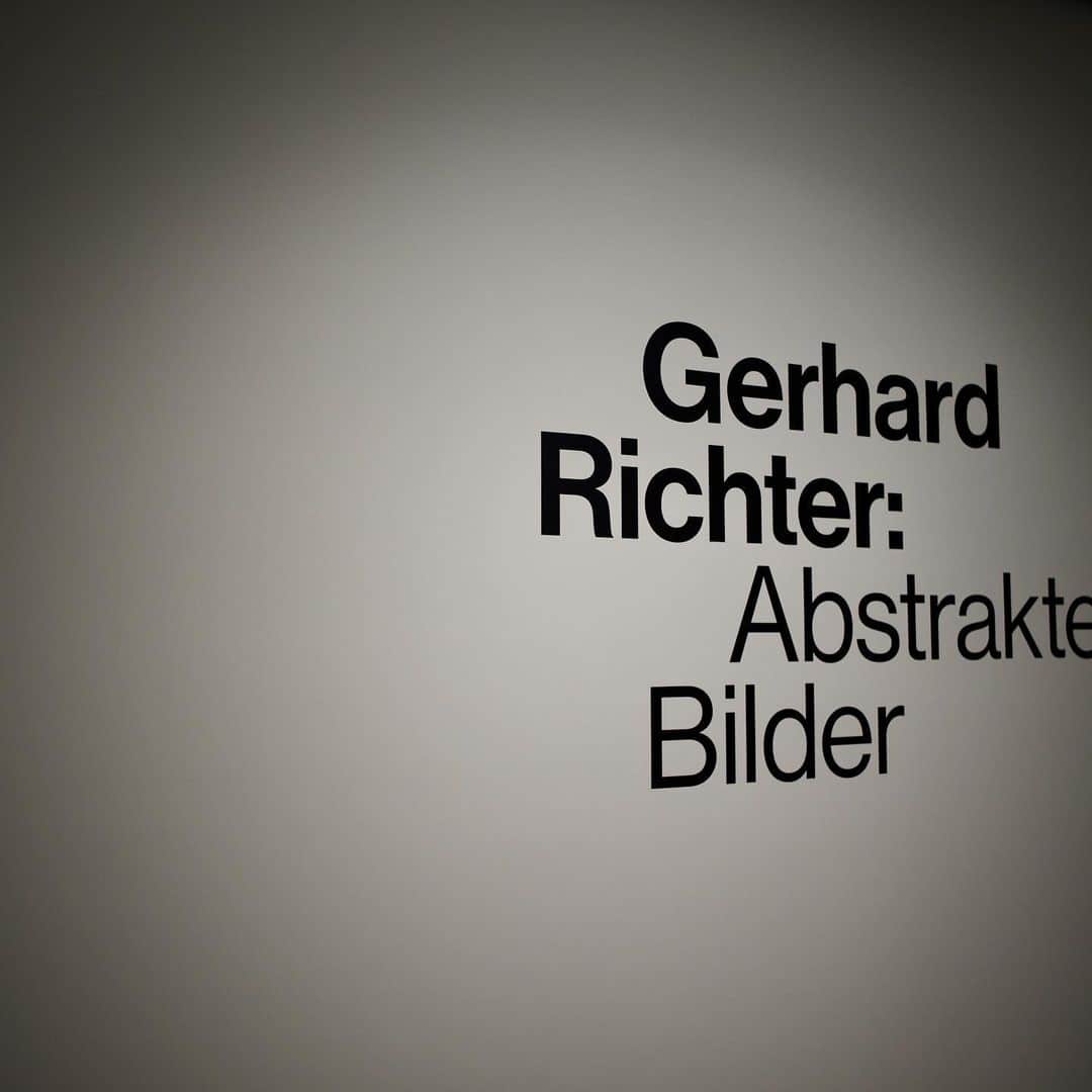 吉田拓巳さんのインスタグラム写真 - (吉田拓巳Instagram)「Gerhard Richter 贅沢過ぎる、圧巻のコレクションでした。  @artintelligenceglobal  @yuki_terase  @acappellazzo  @jackeis   #GerhardRichter  #ArtIintelligenceGlobal  #AIG」3月21日 20時21分 - tkmivj