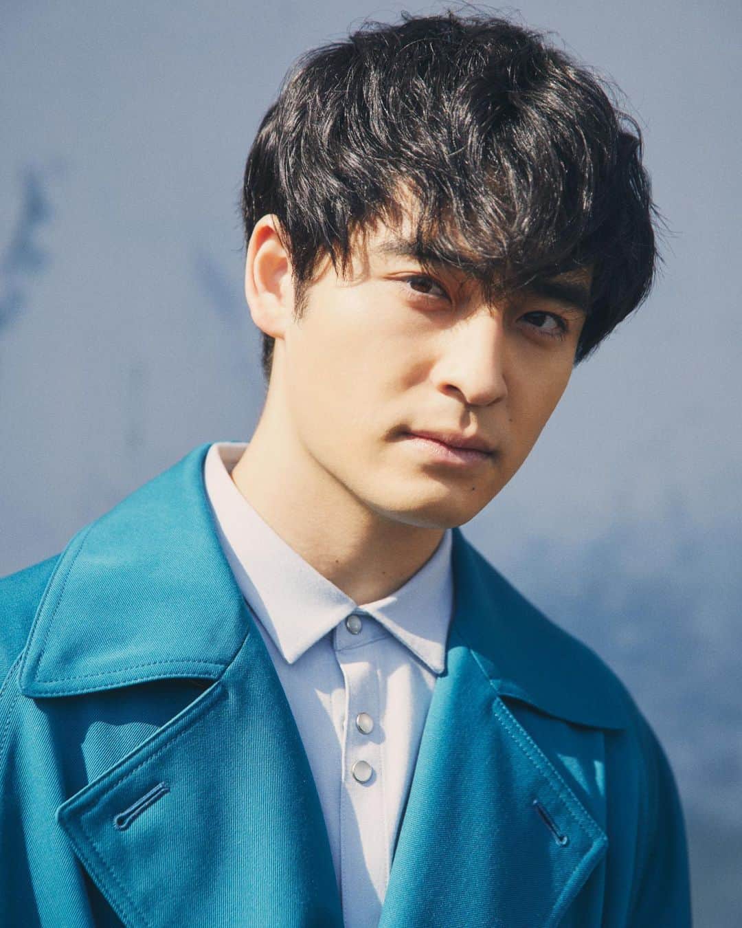 小林壱誓（緑黄色社会）のインスタグラム：「アー写あたらしくなた！」