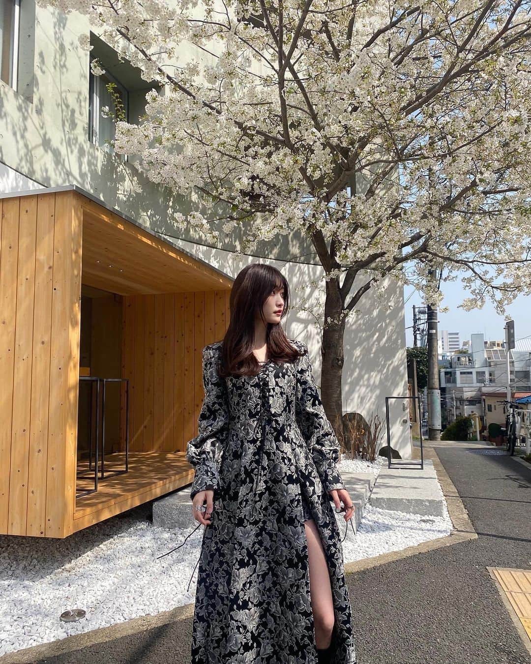 荒山みなみのインスタグラム：「春めき？🌸」
