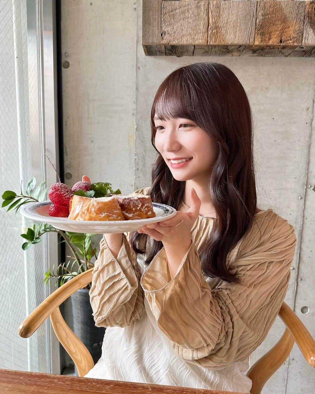 江嶋綾恵梨のグルメインスタ