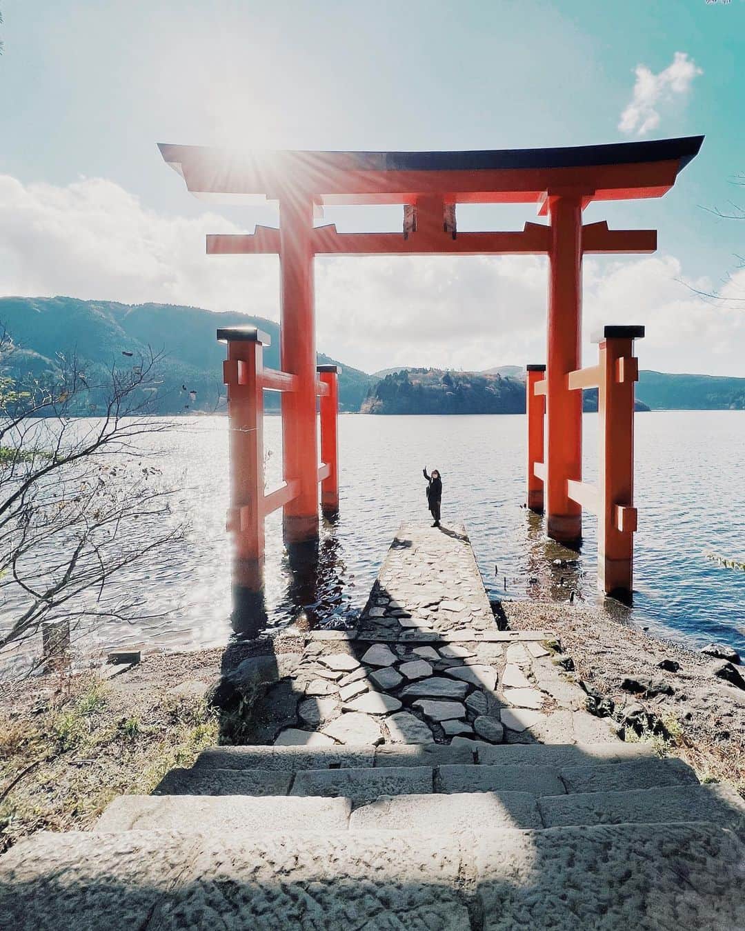 のインスタグラム：「: : ⛩ : : やったね日本⚾️！！ 明日は勿論仕事なわけで、決勝が見れないのがなんと悲しいことか😭🙌💦 : : ::」