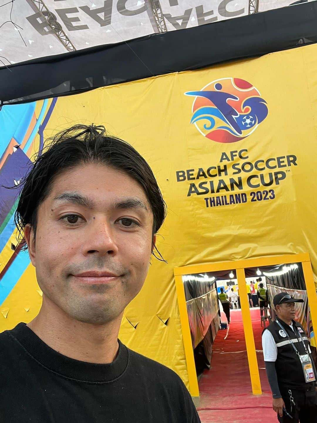 下地奨のインスタグラム：「Vamos Japão!! 🇯🇵❤️⚽️」