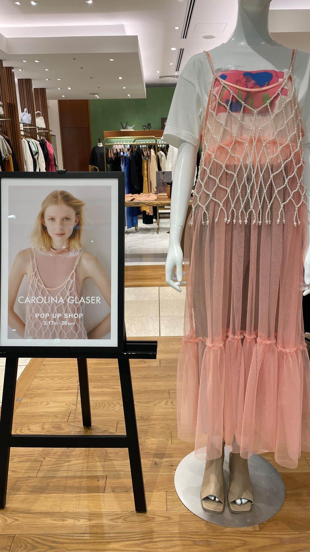 のインスタグラム：「👗CAROLINA GLASER POP UP SHOP 開催中👗」