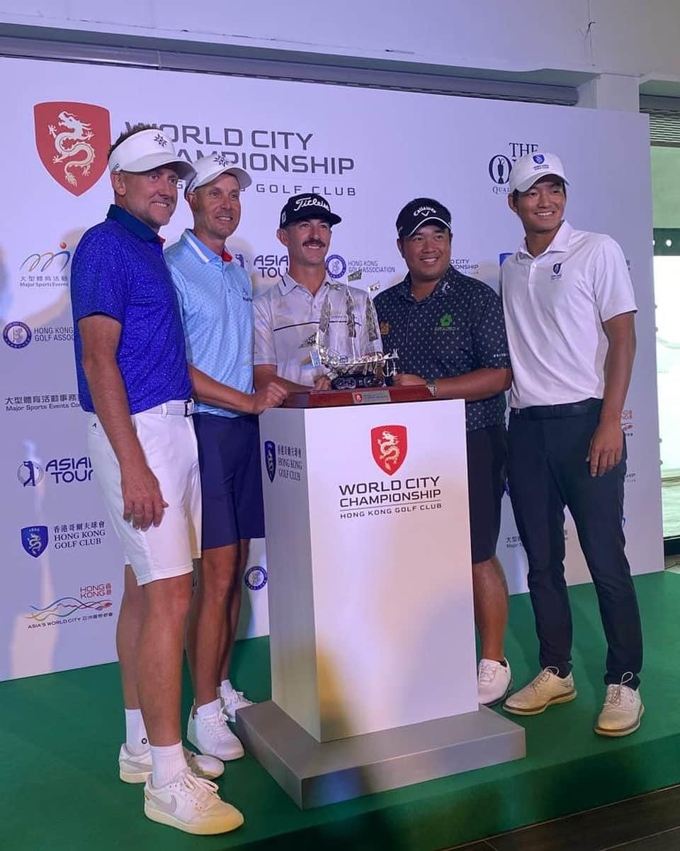 ヘンリク・ステンソンさんのインスタグラム写真 - (ヘンリク・ステンソンInstagram)「Delighted to be in Hong Kong for the World City Championship here at @hkgolfclub 🇭🇰   The people, the course and the food is all exception, it’s going to be a great week!」3月21日 21時58分 - henrikstenson