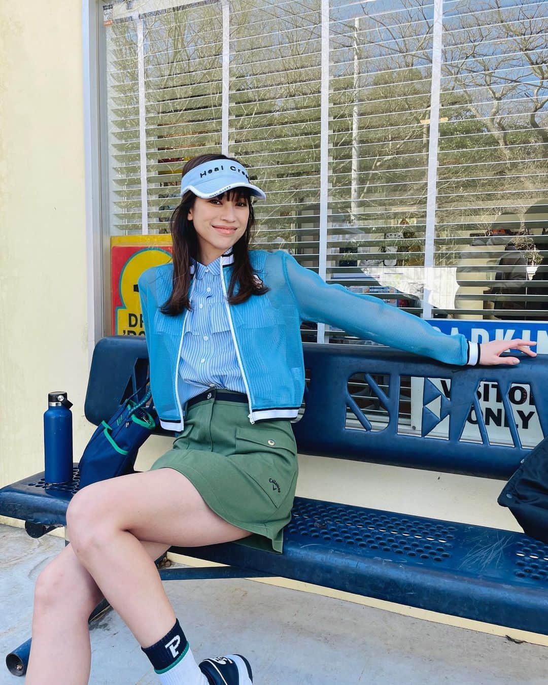 紺野ゆりのインスタグラム：「Regina📚見てくれたかな？ こちらはオフショット♬  本当可愛くコーディネートしてくれるなぁ♡ @kayo_3sisters   今日のWBCは、リアルタイムでは見れなかったんですが結果知っていても見直すと胸が熱くなって泣けますね（ ; ; ） 流れをつくってムードを変えた大谷選手はやっぱりすごいし、チーム一丸になったらすごいパワーに変わるんだなというのがよくわかって感動しました🥹🥹🥲✨✨ 明日もみんなで応援しましょう📣😆😆  #yurigolf🦋 #golf#golfswing#ゴルフスイング#golfwear#ゴルフ女子#골프#골프스윙#골프여자 #ゴルフウェア #アルチビオ#healcreek#キャロウェイアパレル」