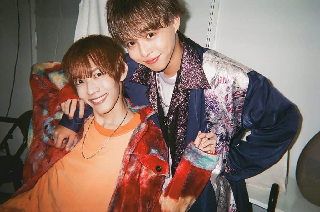 のインスタグラム：「🧡🧡🧡  📸 @b2takes_official   @b2takes_shidax   #b2takes」