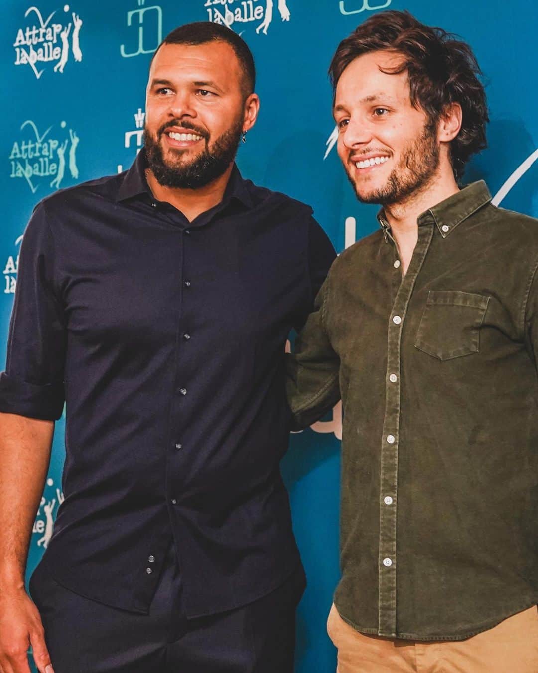 ジョー＝ウィルフリード・ツォンガのインスタグラム：「Merci à tous pour votre présence et votre générosité lors de la première soirée caritative pour @attraplaballe 💛💚💙  🙏 Cette soirée va nous permettre d’avancer encore plus loin et transformer les rêves de ces jeunes athlètes en projet de vie, le coeur de notre mission avec l’association !  #TsongaTeam」