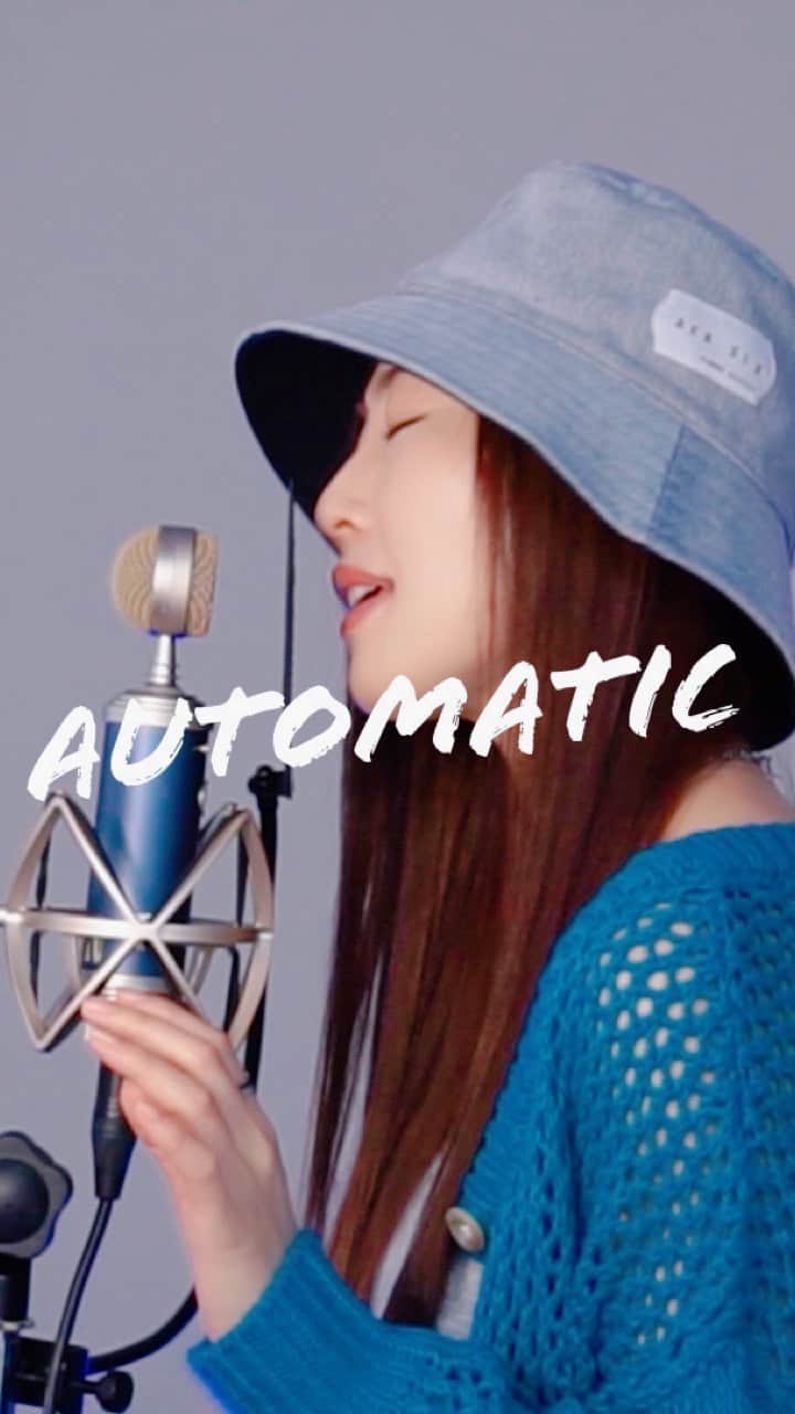Tiaraのインスタグラム：「カバー企画第4弾は、  Automatic (宇多田ヒカルさん) https://youtu.be/sD9_Ys9hYnQ  リールでは尺的にサビ以降が収まらないですね💦  ぜひフルをYouTubeでご視聴ください✨ ストーリーにリンク貼っておきますね！  #automatic #宇多田ヒカル  #Tiara #カバー #歌ってみた #cover #lovesong #アコースティック #acoustic #piano #acousticover」