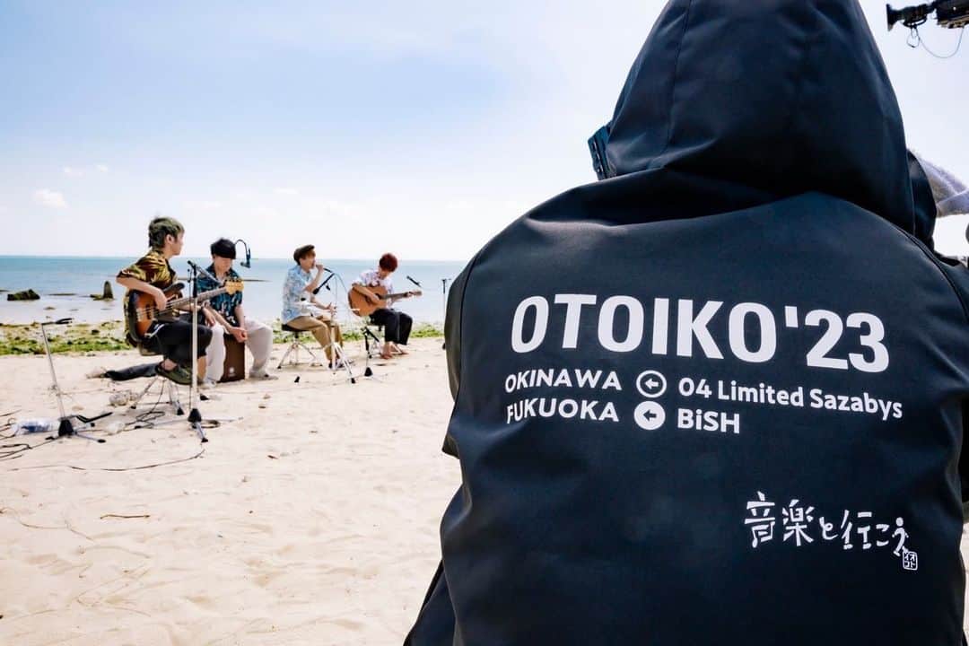 RYU-TAさんのインスタグラム写真 - (RYU-TAInstagram)「『音楽と行こう』 at 沖縄県 百名ビーチ  📸 @fujiitaku #オトイコ #音楽と行こう」3月21日 22時33分 - ogaryu69