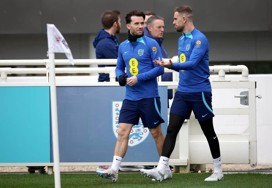 ジョーダン・ヘンダーソンさんのインスタグラム写真 - (ジョーダン・ヘンダーソンInstagram)「Back with the lads 🦁⚽️」3月22日 0時11分 - jhenderson