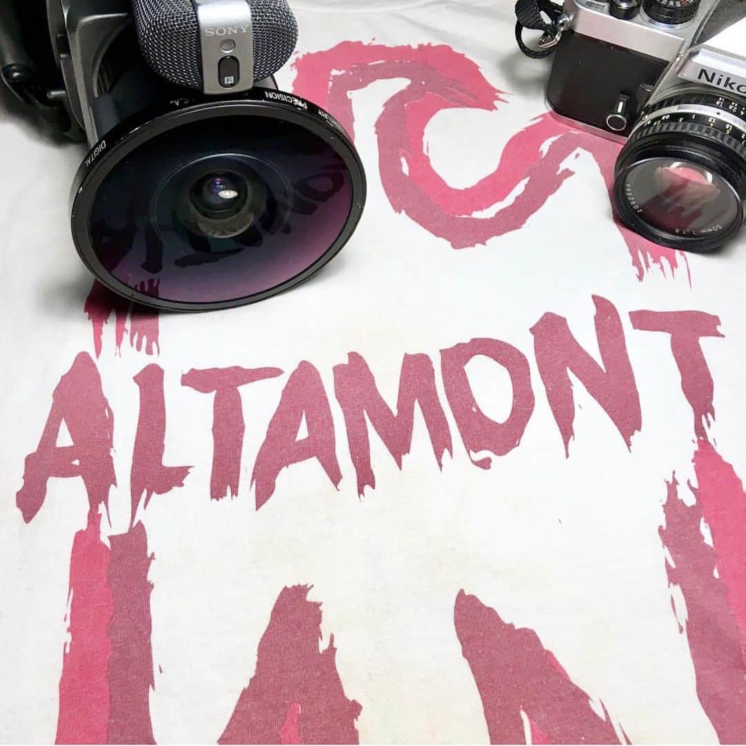 オルタモントさんのインスタグラム写真 - (オルタモントInstagram)「The devils in the details 😈 #Altamont #CFADC #DefineYourDecade 📷 @threadztalk」3月22日 0時35分 - altamont