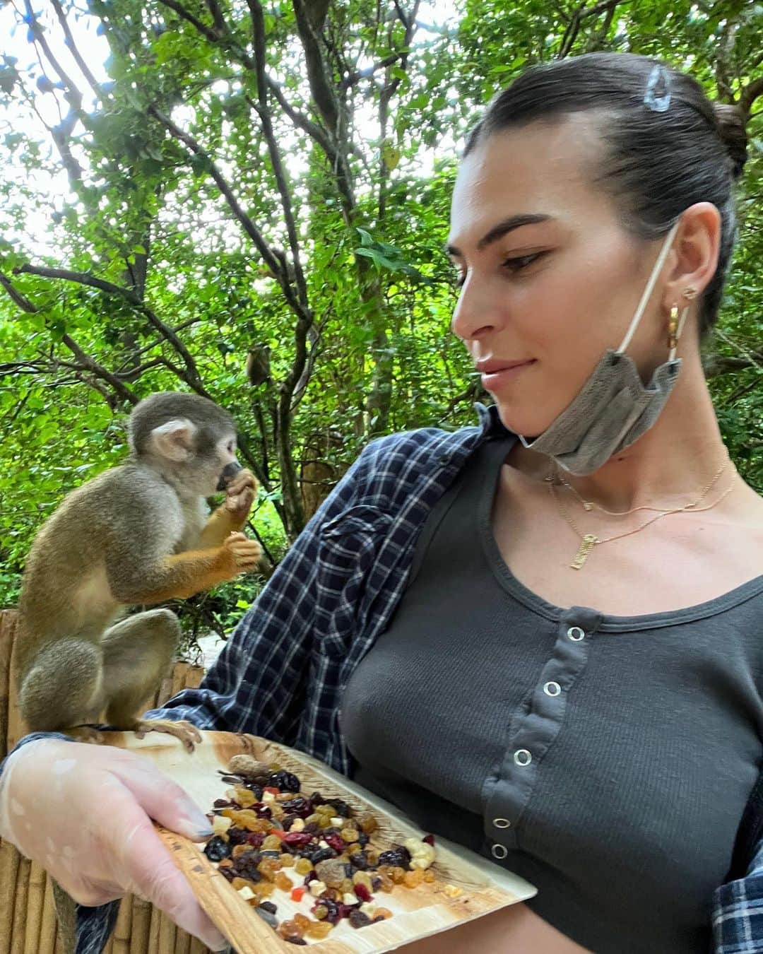 アイラ・トムリャノビッチのインスタグラム：「This place makes me so happy 🥹 Last slide I could do all day everyday forever and ever and ever….  @monkeyjunglemiami ❤️」