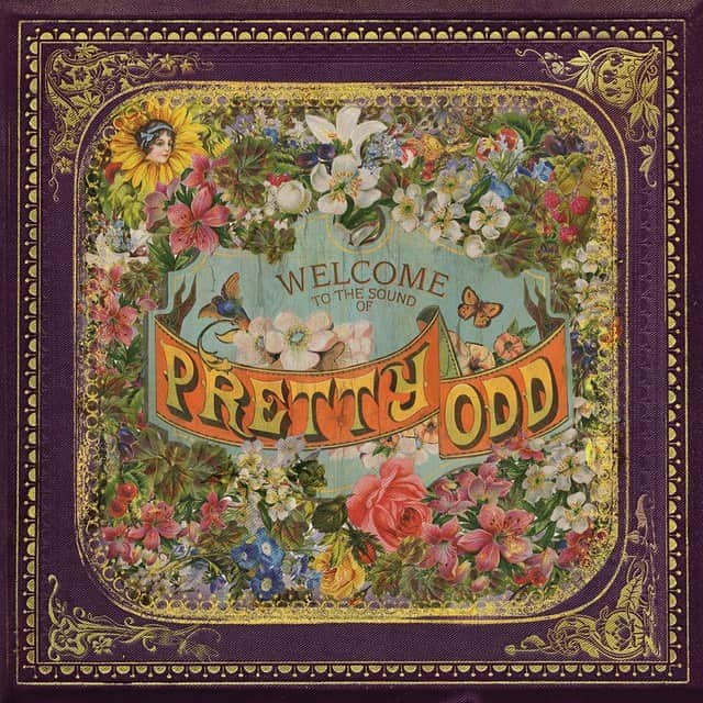 Panic! At The Discoさんのインスタグラム写真 - (Panic! At The DiscoInstagram)「15 years of Pretty. Odd. ❤️」3月22日 1時01分 - panicatthedisco