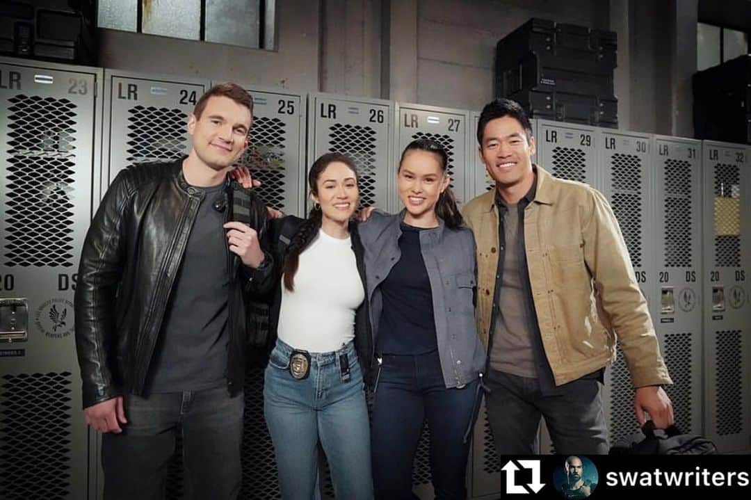 ロッチェル・エイツのインスタグラム：「We miss you SWAT fam! Never fear, episode 617 is *almost* here. We’re back 3/31 but in the meantime look at these epic photos (credit: @swatcbs / @sptv )」