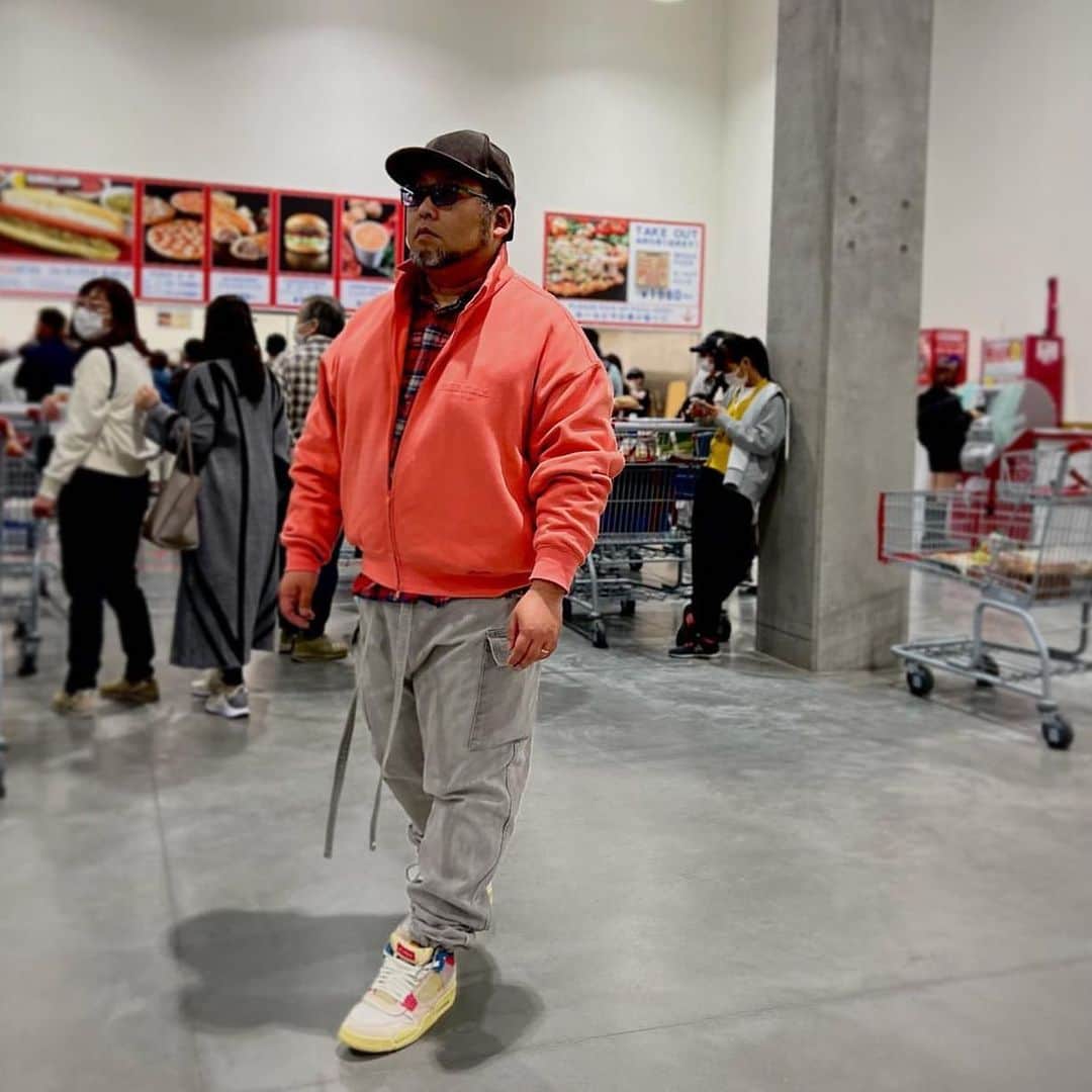 japanese_sneaker_style_magのインスタグラム：「. . . #ジャパスニピックアップ 💥💥 . . . 全身コーデだけに捉われず、お好きな写真を #ジャパスニ #ジャパスニ女子 のタグを使って投稿ください👟 . . . #ジャパスニ #ジャパスニ女子 #ジャパスニピックアップ #スニーカー #スニーカーコーデ #スニーカー男子 #スニーカー女子」