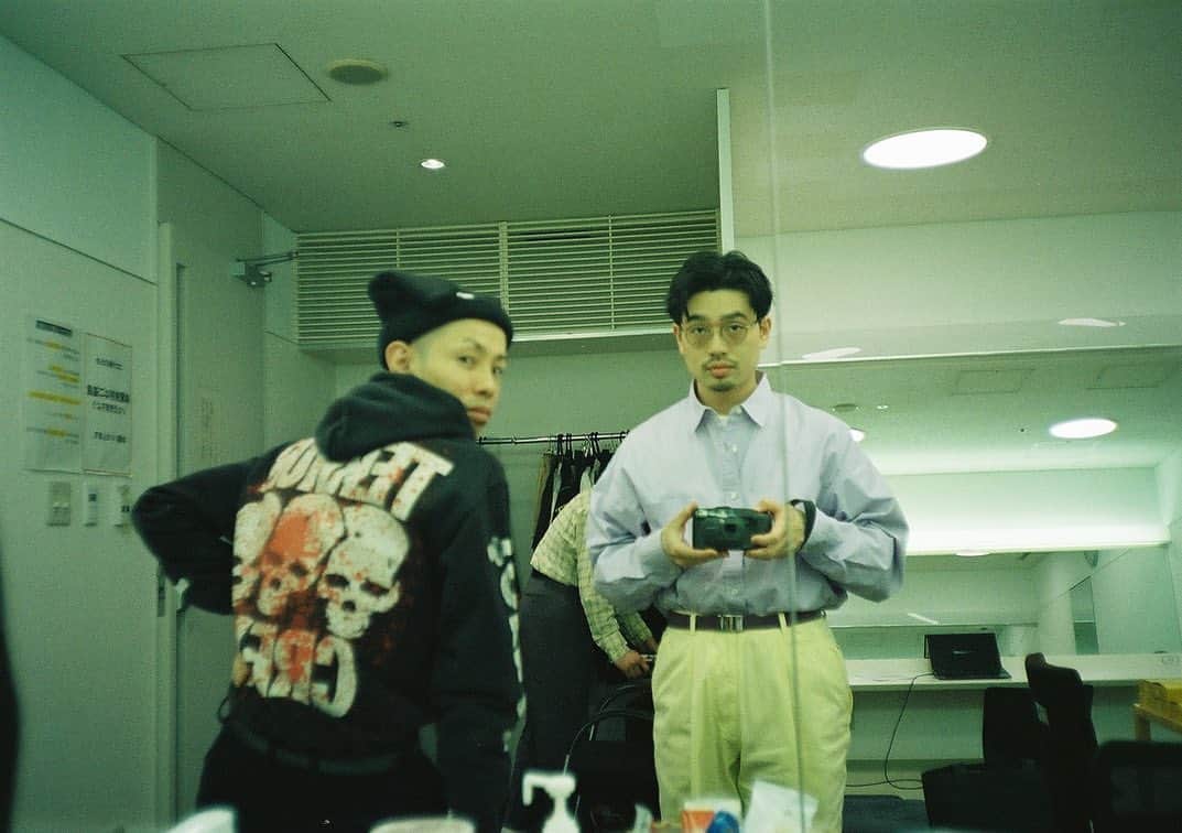 ハマ・オカモトのインスタグラム：「a moment in March for me.」