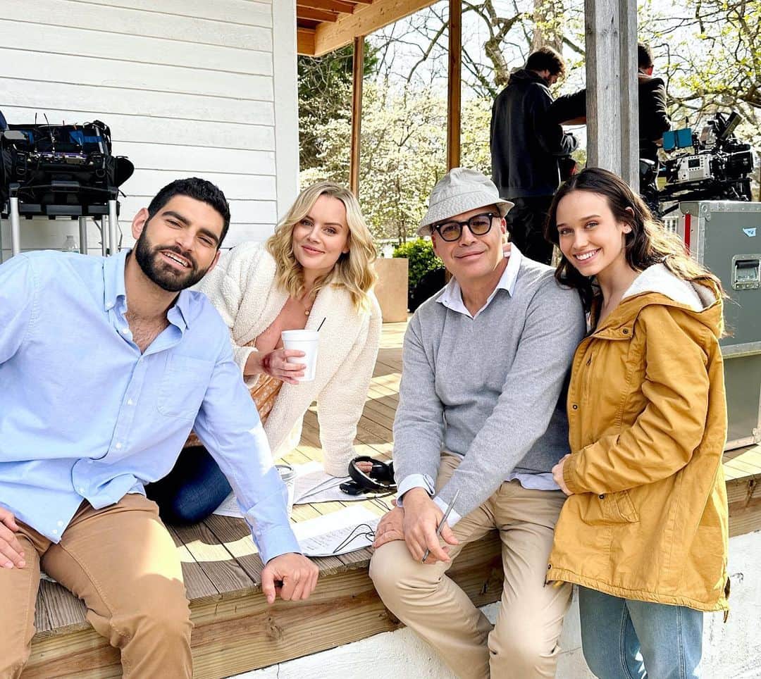 ヘレナ・マットソンのインスタグラム：「Beautiful day with beautiful people #makingmovies🎬」