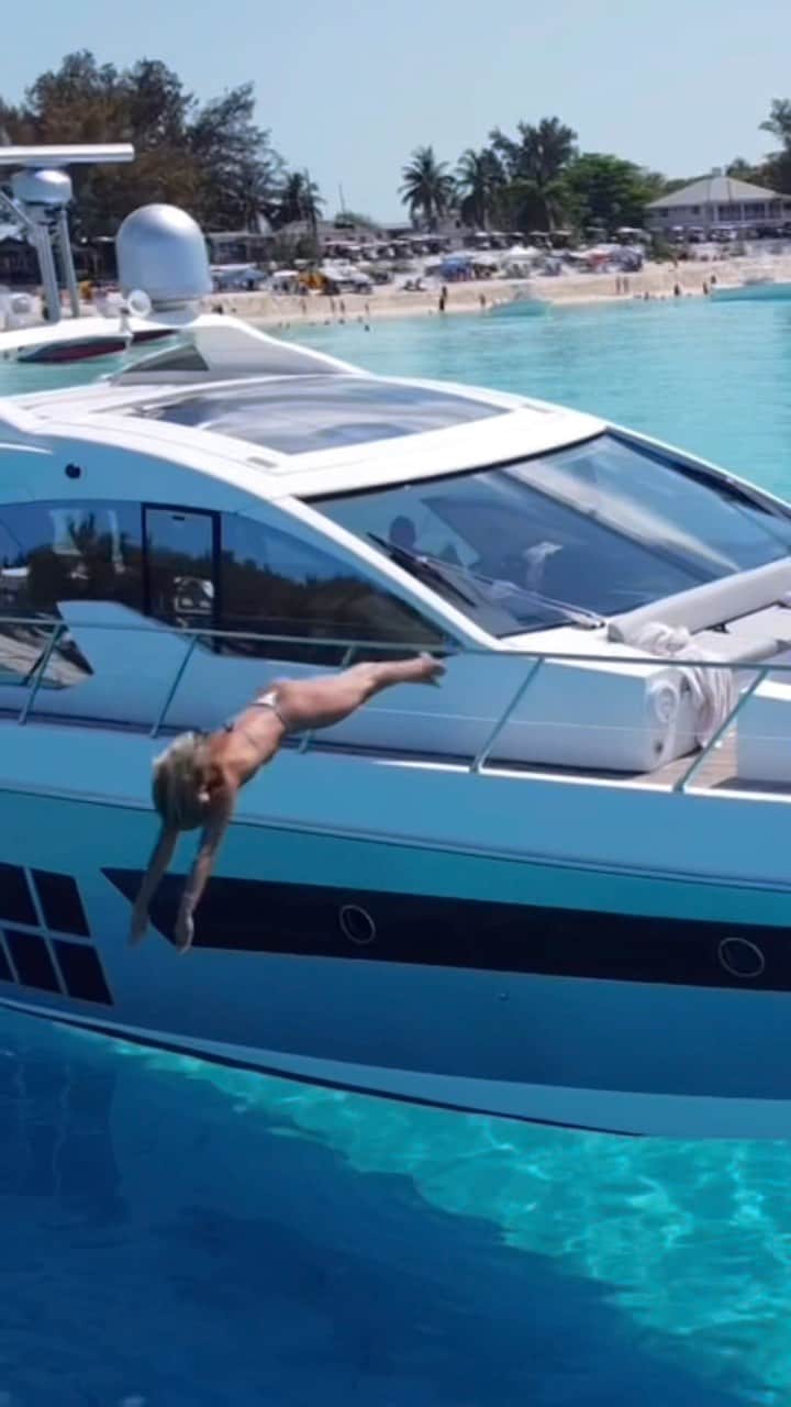 のインスタグラム：「recap of bimini 🐠」