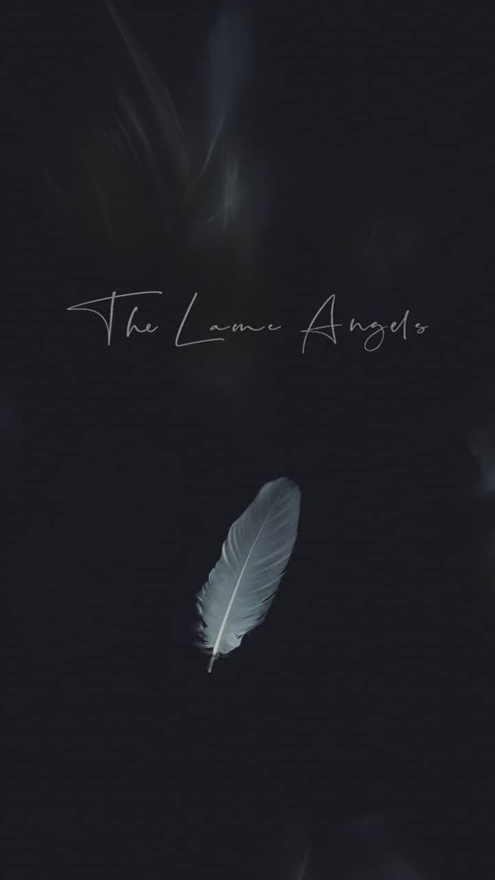 松すみれのインスタグラム：「⁡ 【The Lame Angels】 ⁡ メイキングムービー🎞 ⁡ 凄くカッコイイ。 モデルだけではなく、アシスタントの皆さん、作品撮りに関わっていただいた全ての方々が主役だと感じたムービーです。 ⁡ movie by：とよしー @to_yo_sie  ⁡ ⁡ #闇の王展2022 #写真展  #創作 #作品撮り #メイキング #ムービー  #makingvideo #behindthescenes」