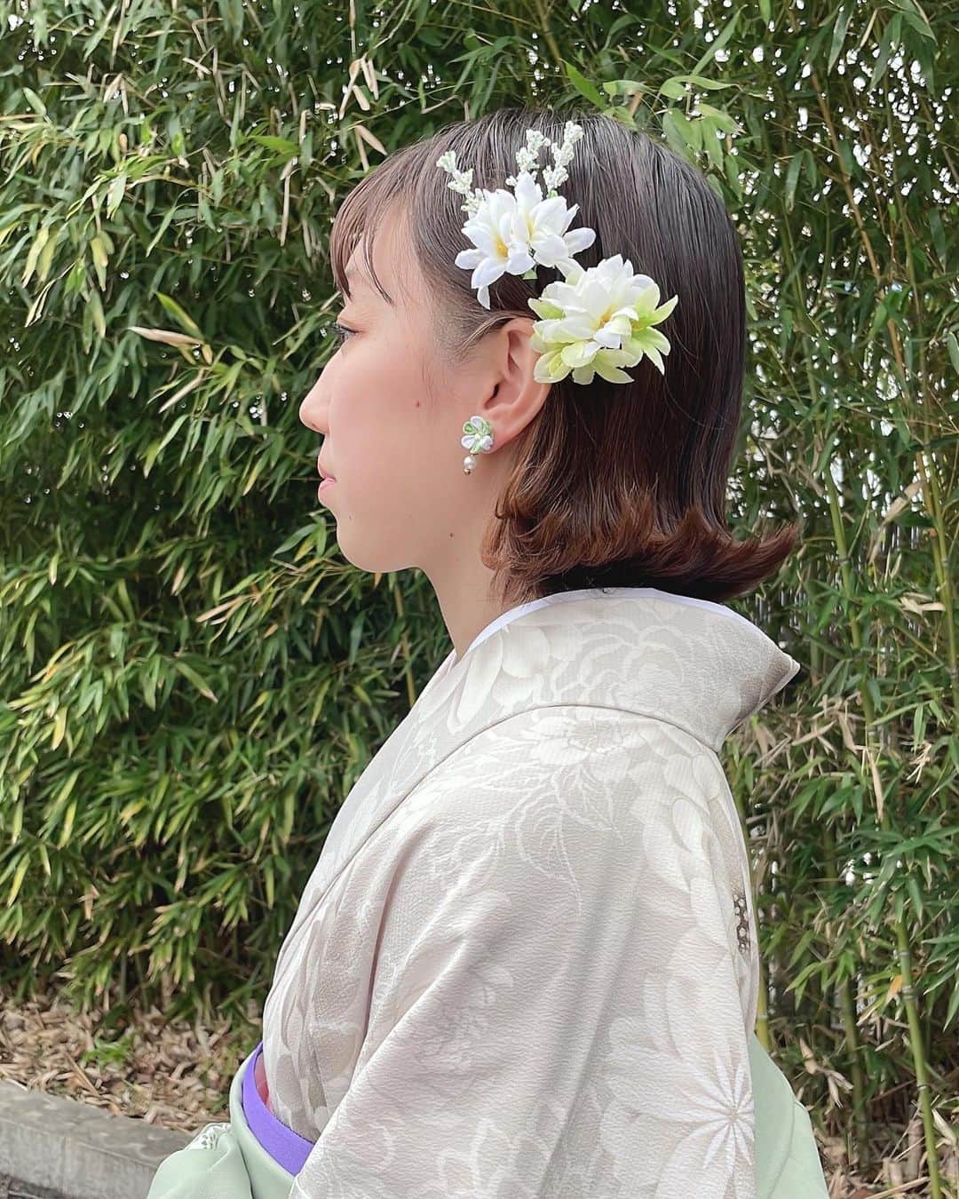 梶田凪のインスタグラム：「☆ ☆ ☆ #袴 #袴ヘアアレンジ #ボブ #外はね #外はねボブ #卒業式」