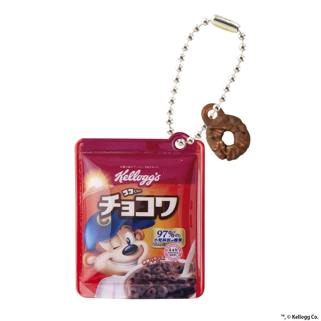 ケロッグ(Kellogg's)公式さんのインスタグラム写真 - (ケロッグ(Kellogg's)公式Instagram)「【コラボ商品情報】 バンダイから大人気#トニー たちのガシャポンが発売中🐯 復刻版パッケージもあるよ😍 ぜひチェックしてね👇 ============== 「ケロッグ シャカシャカチャーム」各300円(税込)、 全国のガシャポン自販機で販売開始！  こどもから大人までみんな大好き！ ケロッグのあのシリーズがシャカシャカチャームになって登場！ 振ってシャカシャカ♪着けてかわいい♪  【ラインナップ】全6種 #コーンフロスティ #ココくんのチョコワ #ココくんのチョコクリスピー #コーンフロスティ（復刻版） #チョコワ（復刻版） #チョコクリスピー（復刻版）」3月22日 10時46分 - kellogg_japan_official