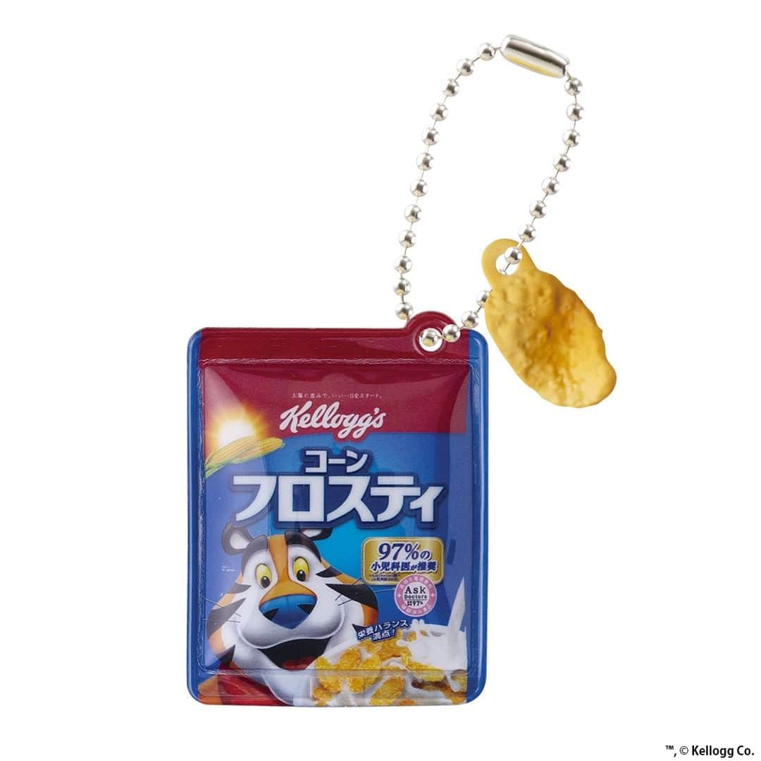 ケロッグ(Kellogg's)公式さんのインスタグラム写真 - (ケロッグ(Kellogg's)公式Instagram)「【コラボ商品情報】 バンダイから大人気#トニー たちのガシャポンが発売中🐯 復刻版パッケージもあるよ😍 ぜひチェックしてね👇 ============== 「ケロッグ シャカシャカチャーム」各300円(税込)、 全国のガシャポン自販機で販売開始！  こどもから大人までみんな大好き！ ケロッグのあのシリーズがシャカシャカチャームになって登場！ 振ってシャカシャカ♪着けてかわいい♪  【ラインナップ】全6種 #コーンフロスティ #ココくんのチョコワ #ココくんのチョコクリスピー #コーンフロスティ（復刻版） #チョコワ（復刻版） #チョコクリスピー（復刻版）」3月22日 10時46分 - kellogg_japan_official