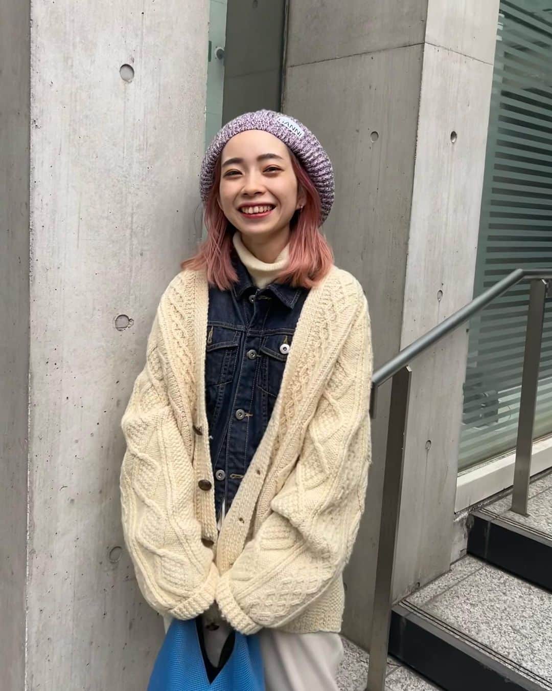 塩川裕美のインスタグラム：「. 本格的にあったかくなる前に 冬の写真を🏃💨」