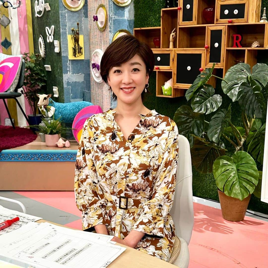 池尻和佳子さんのインスタグラム写真 - (池尻和佳子Instagram)「侍ジャパンの凄さを改めて家でじっくり見ています😊既に世界一を祝ってセールが始まったり福岡の街も興奮がまだまだ冷めない感じですね。明日の「タダイマ！」でも続報、お伝えします‼︎」3月22日 21時51分 - wakako_ikejiri_rkb