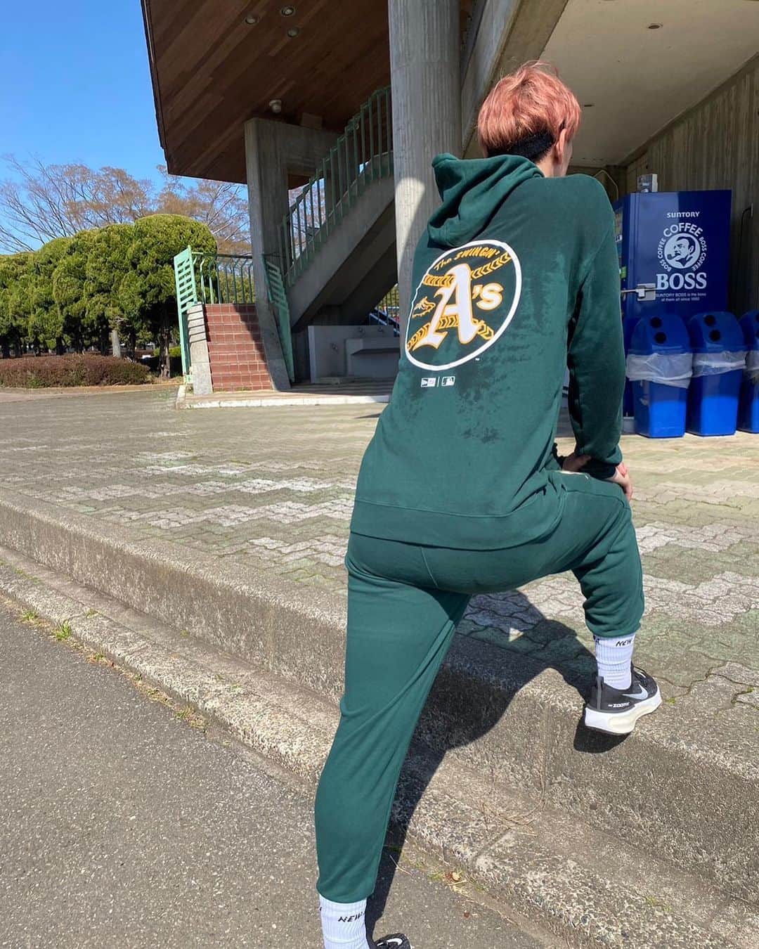 信太弘樹さんのインスタグラム写真 - (信太弘樹Instagram)「running🏃‍♂️  休み過ぎると身体が動かなくなる歳頃🫣  #running  #ランニング  #newera  #newerajapan」3月22日 14時25分 - 33shida