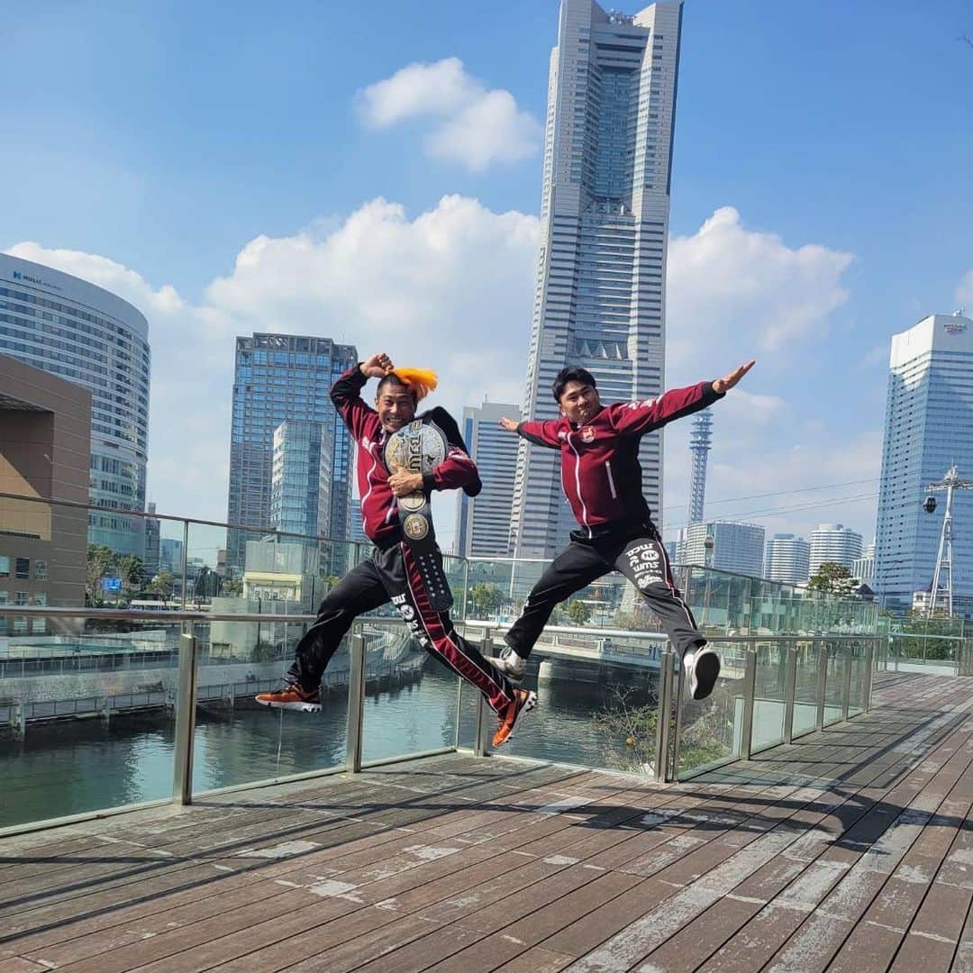 のインスタグラム：「本日は横浜市役所、横浜市スポーツ協会の方々へご挨拶に伺いました。  大歓迎すぎたのと躍動感溢れる写真をどうぞ！  近々皆さんに良いお知らせもありますよ🤭  #bjw #bjes横武」